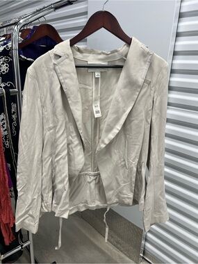 Banana Republic Light Beige Open-Front Blazer